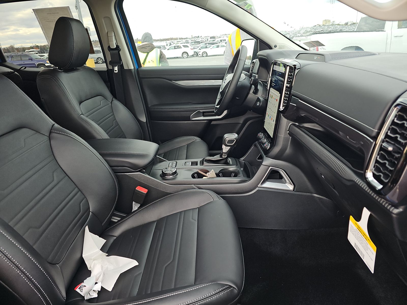 2025 Ford Ranger LARIAT AWD