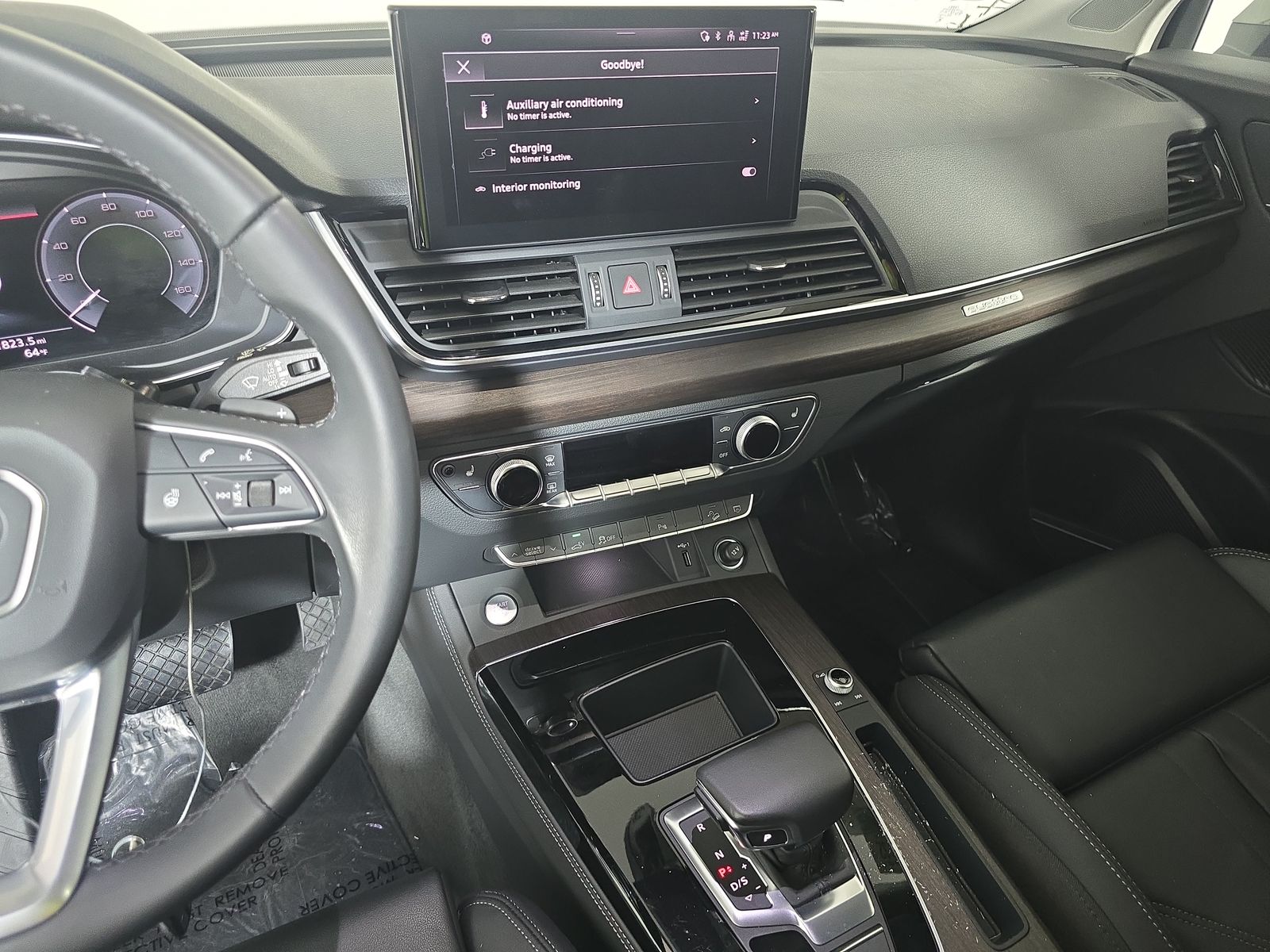 2024 Audi Q5 e Plug-In Hybrid S line Premium Plus AWD