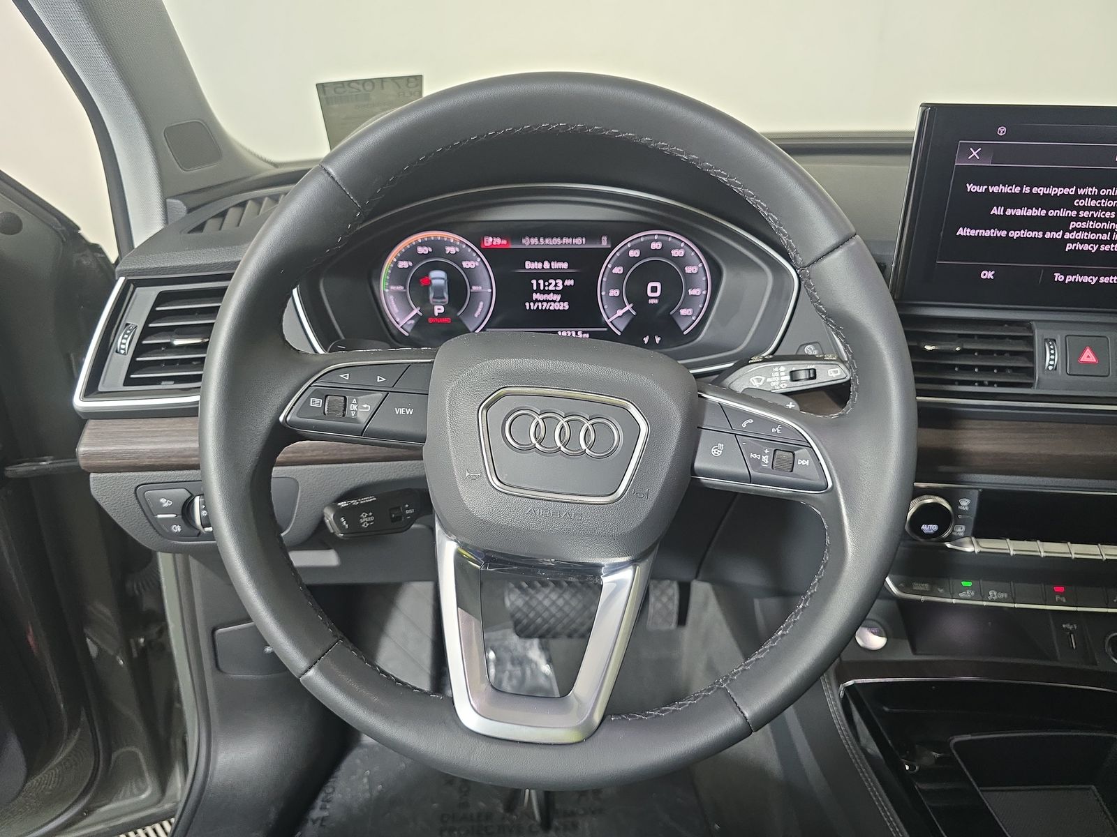 2024 Audi Q5 e Plug-In Hybrid S line Premium Plus AWD