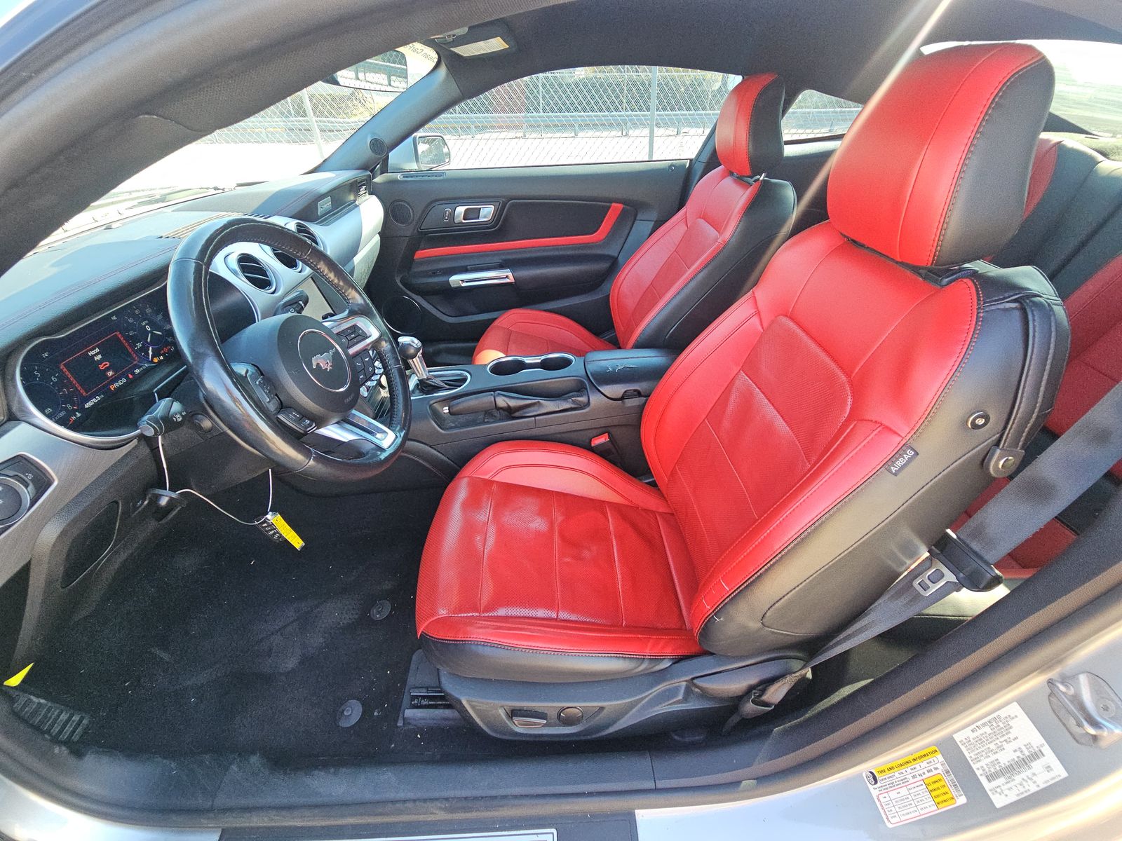 2022 Ford Mustang EcoBoost Premium RWD