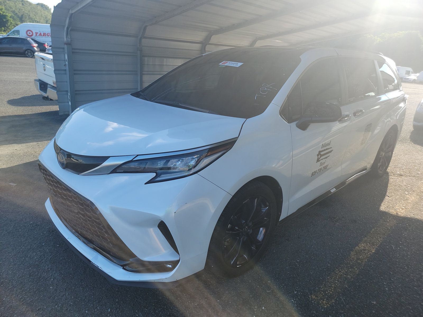 2023 Toyota Sienna XSE FWD