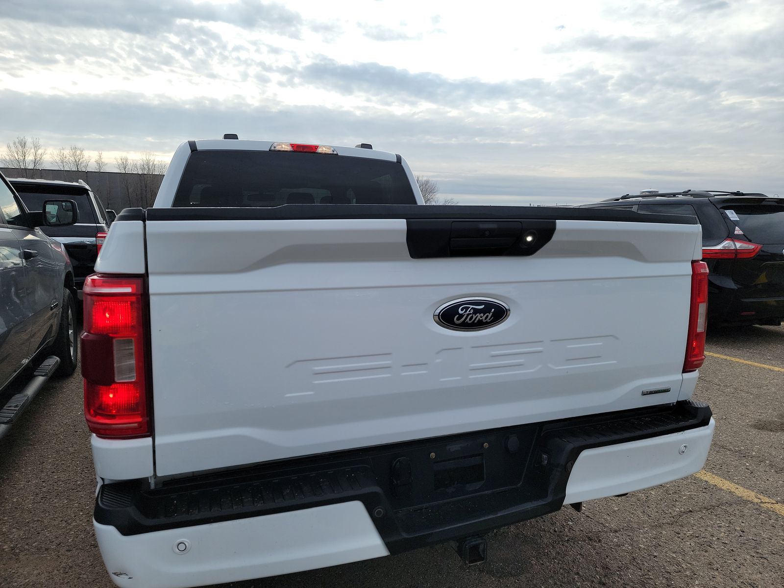 2023 Ford F-150 XLT AWD