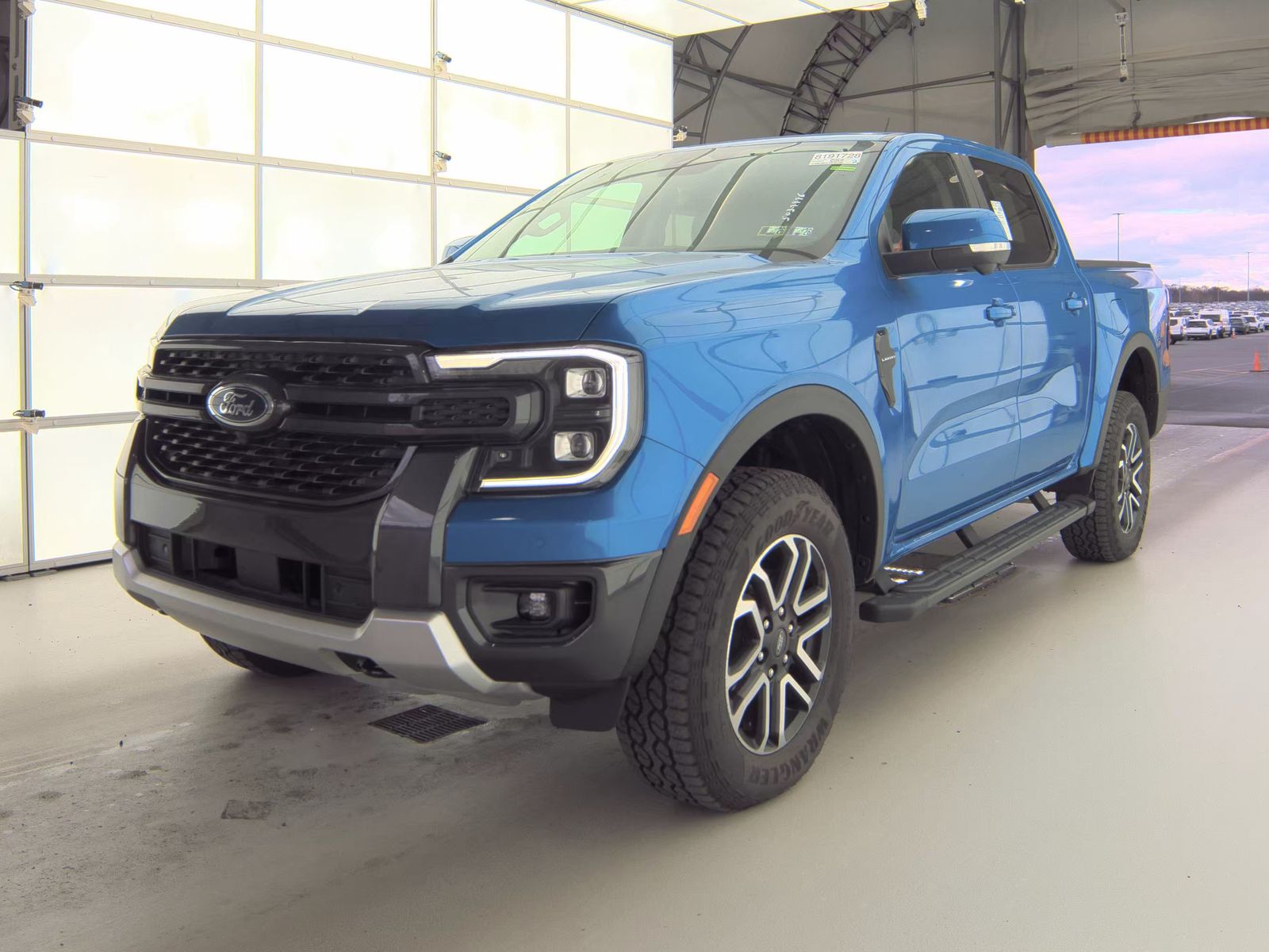 2025 Ford Ranger LARIAT AWD