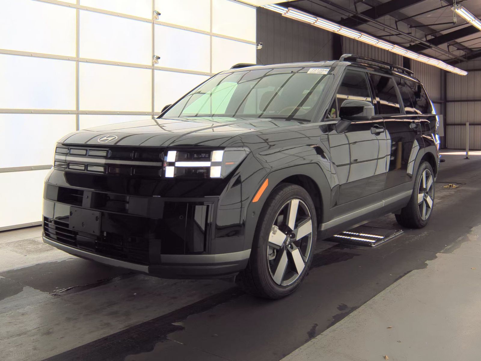 2025 Hyundai Santa Fe Hybrid Limited FWD