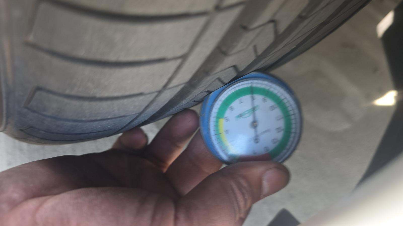 2014 Mercedes-Benz C-Class AMG C 63 RWD