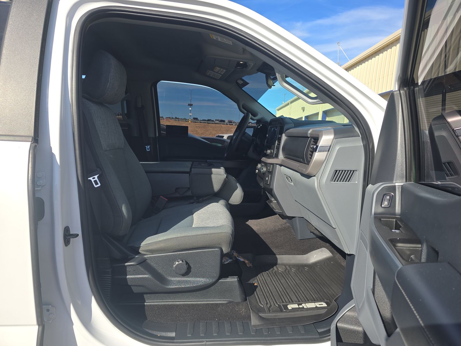 2022 Ford F-150 XLT AWD