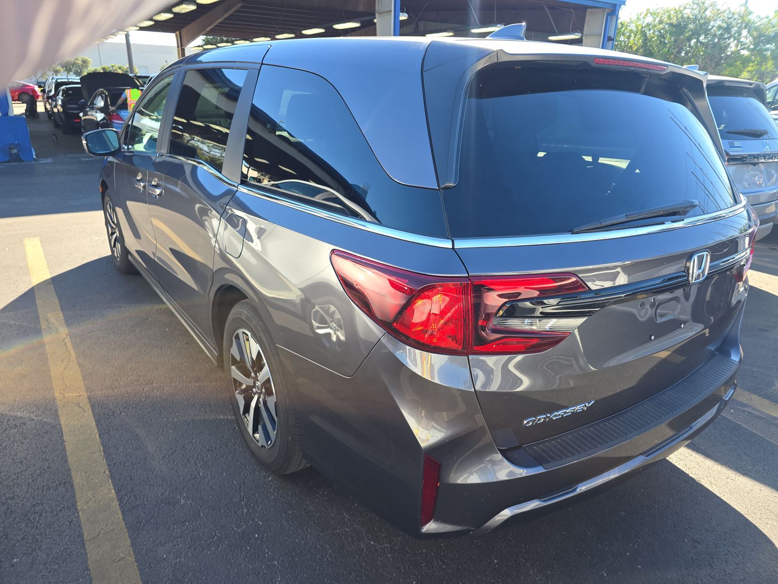 2025 Honda Odyssey EX-L FWD