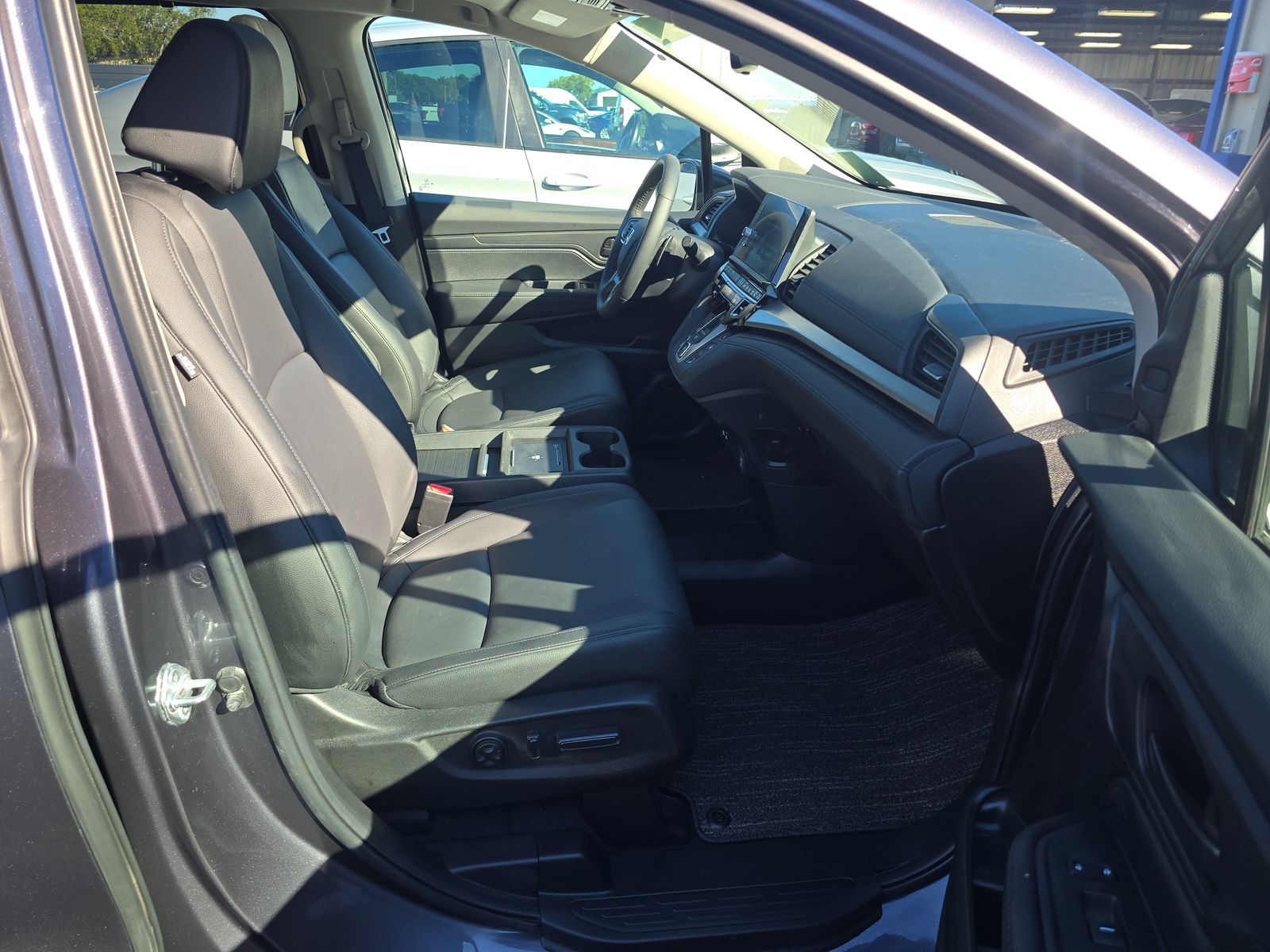 2025 Honda Odyssey EX-L FWD