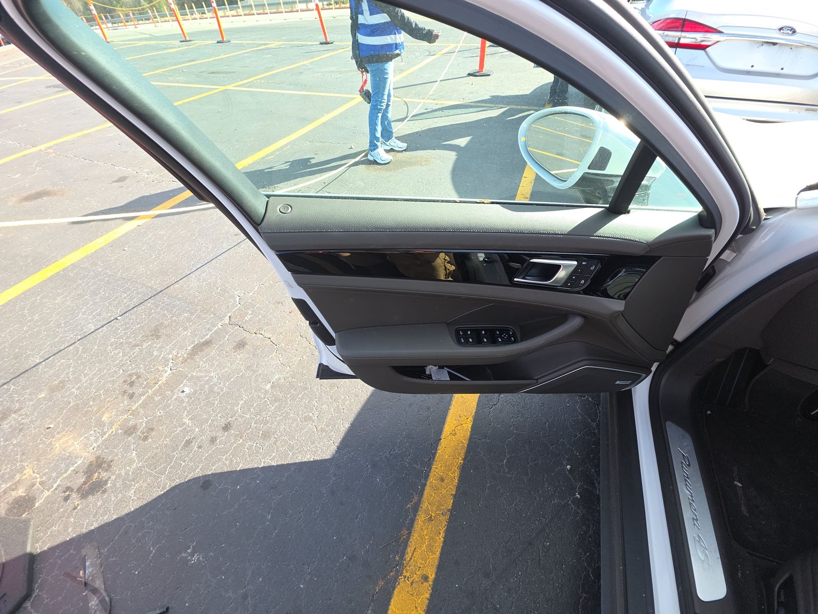 2023 Porsche Panamera 4S AWD