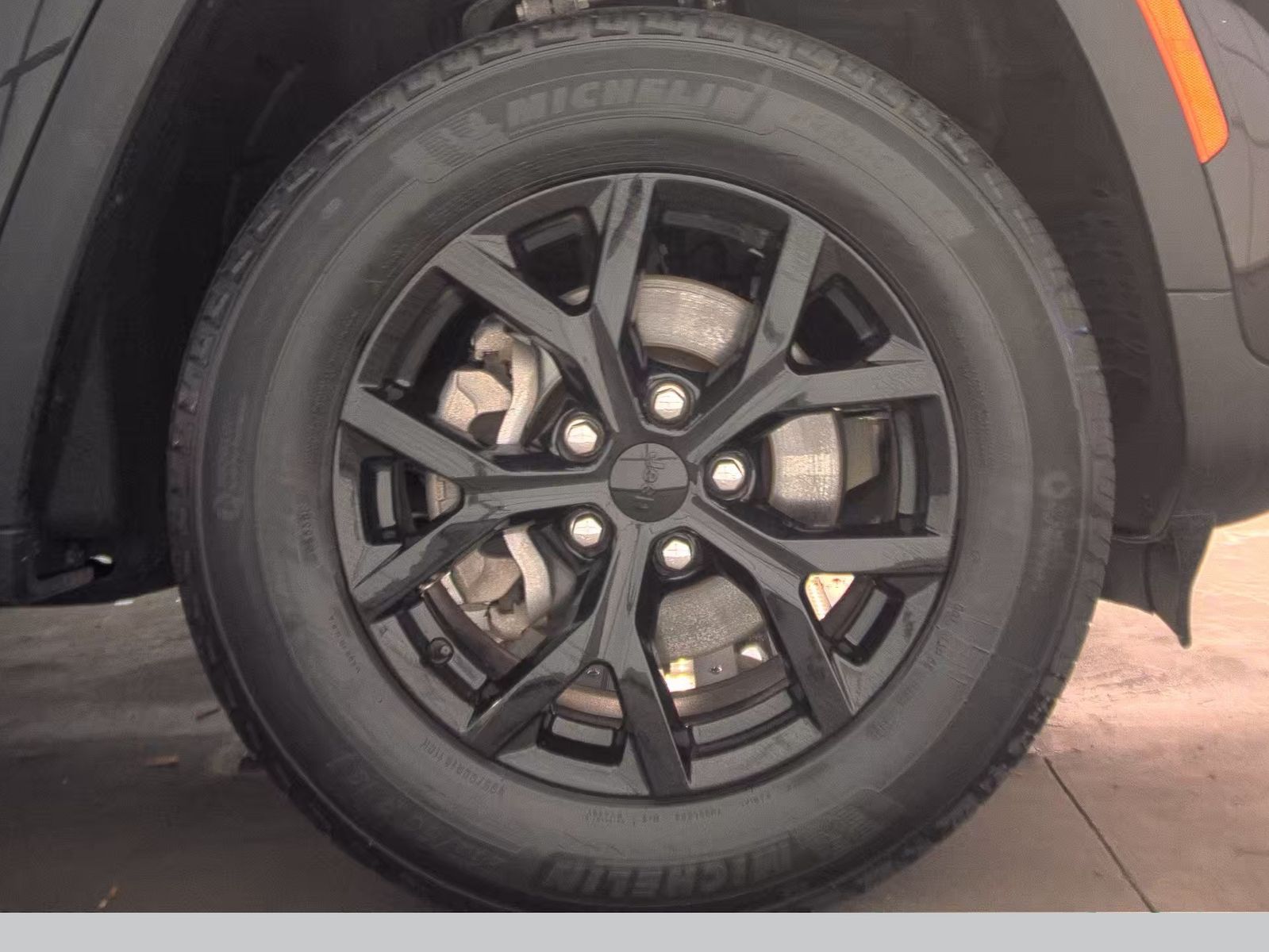 2024 Jeep Grand Cherokee Altitude AWD