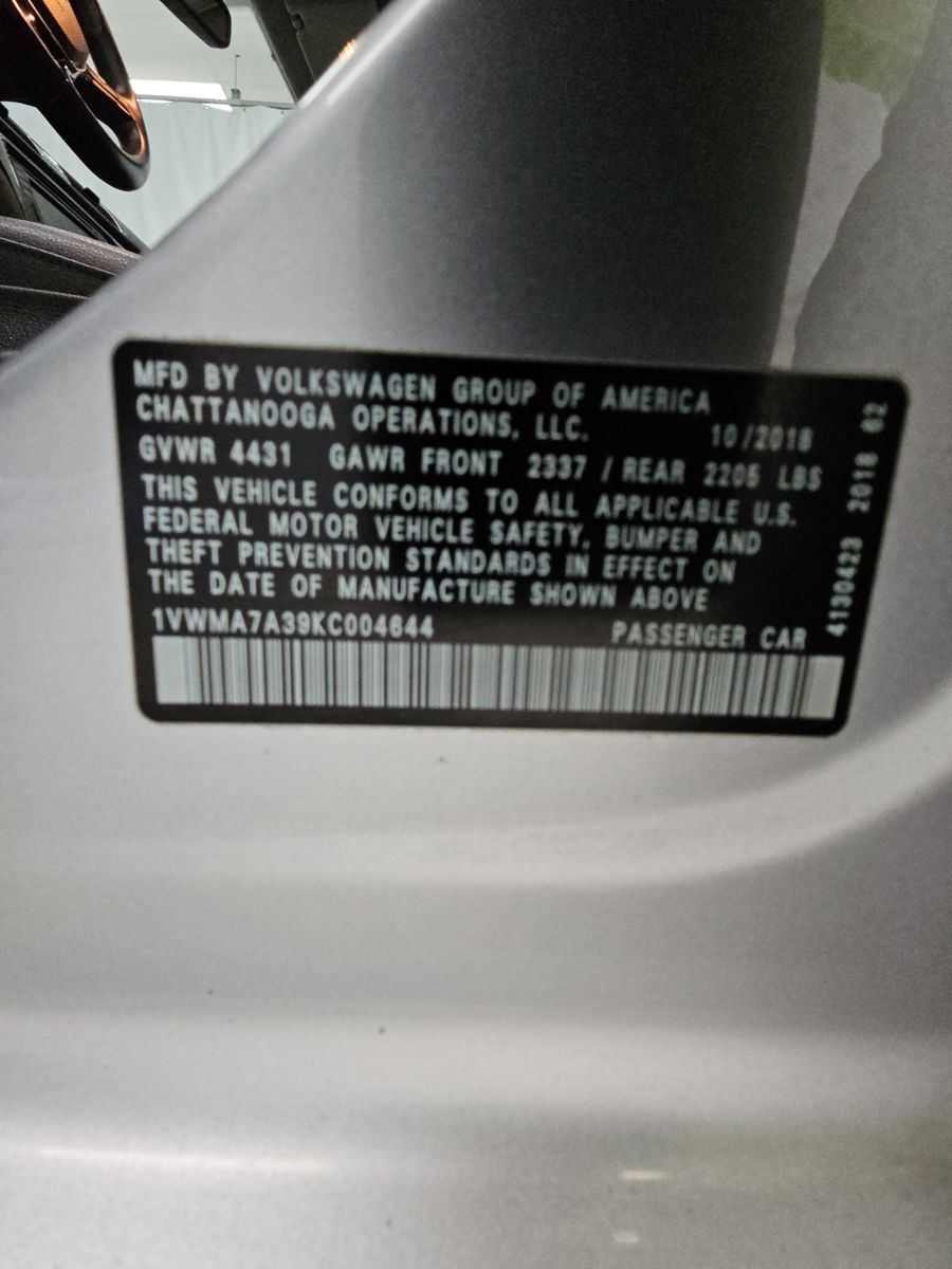 2019 Volkswagen Passat 2.0T SE R-Line FWD