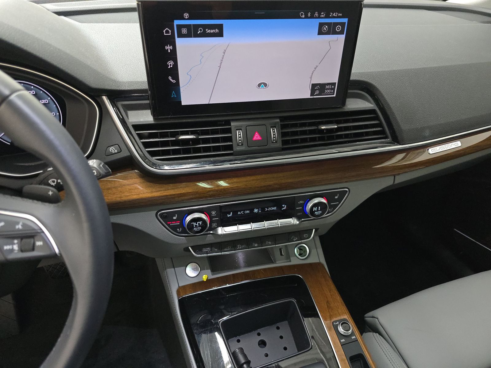 2024 Audi Q5 e Plug-In Hybrid S line Prestige AWD