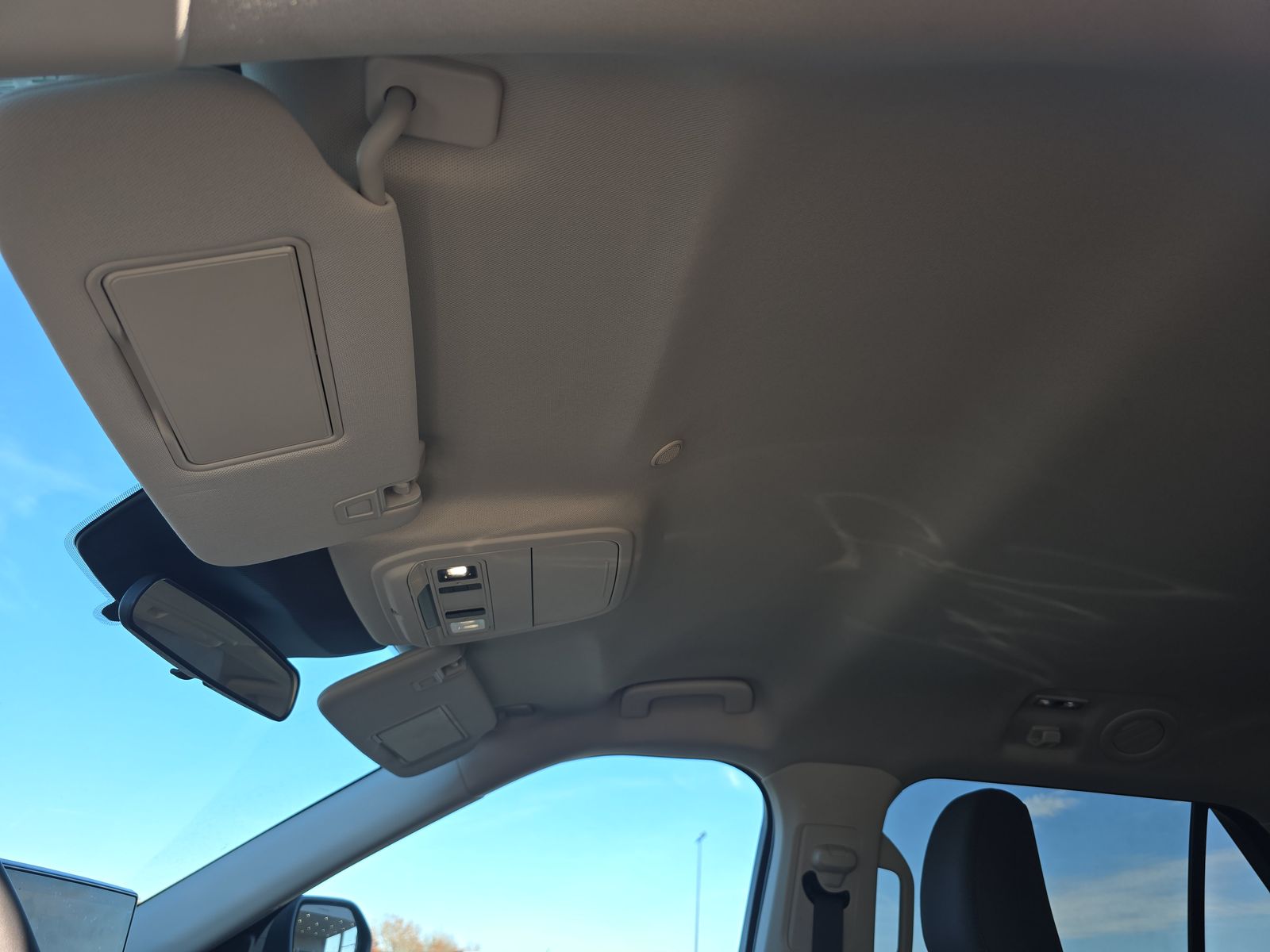 2025 Ford Explorer Active AWD