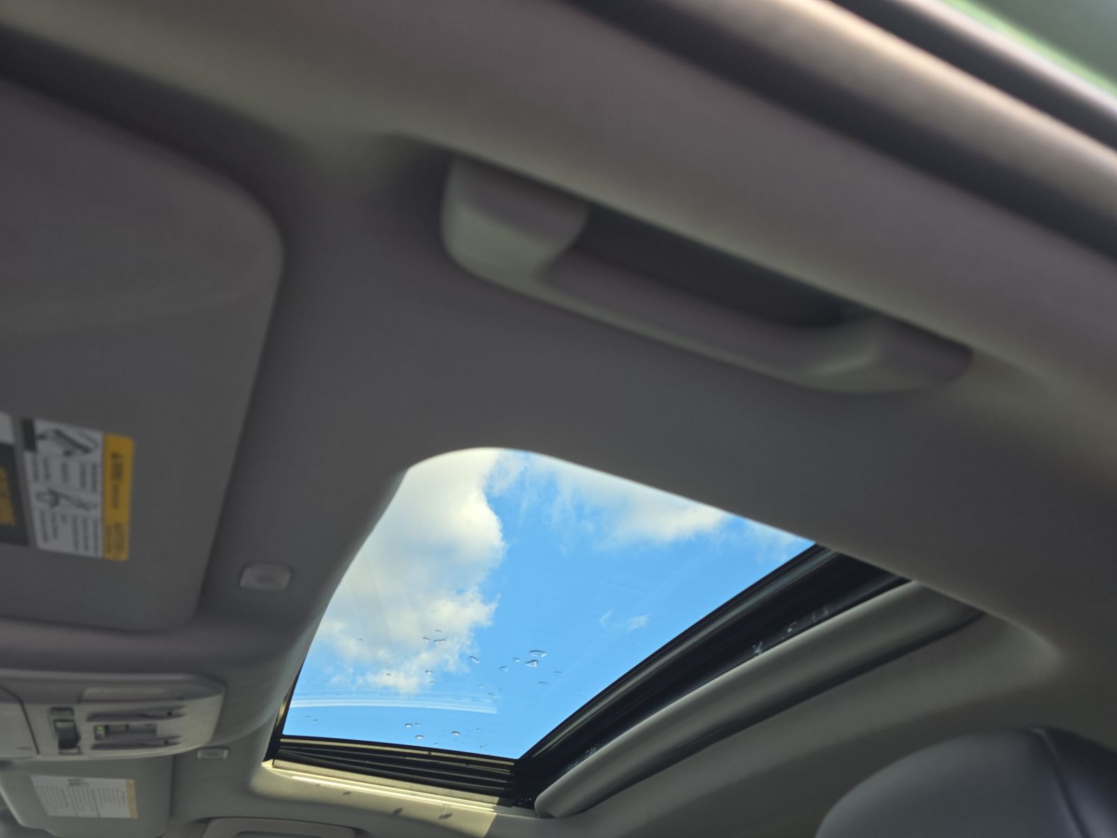 2024 Toyota Highlander XLE FWD