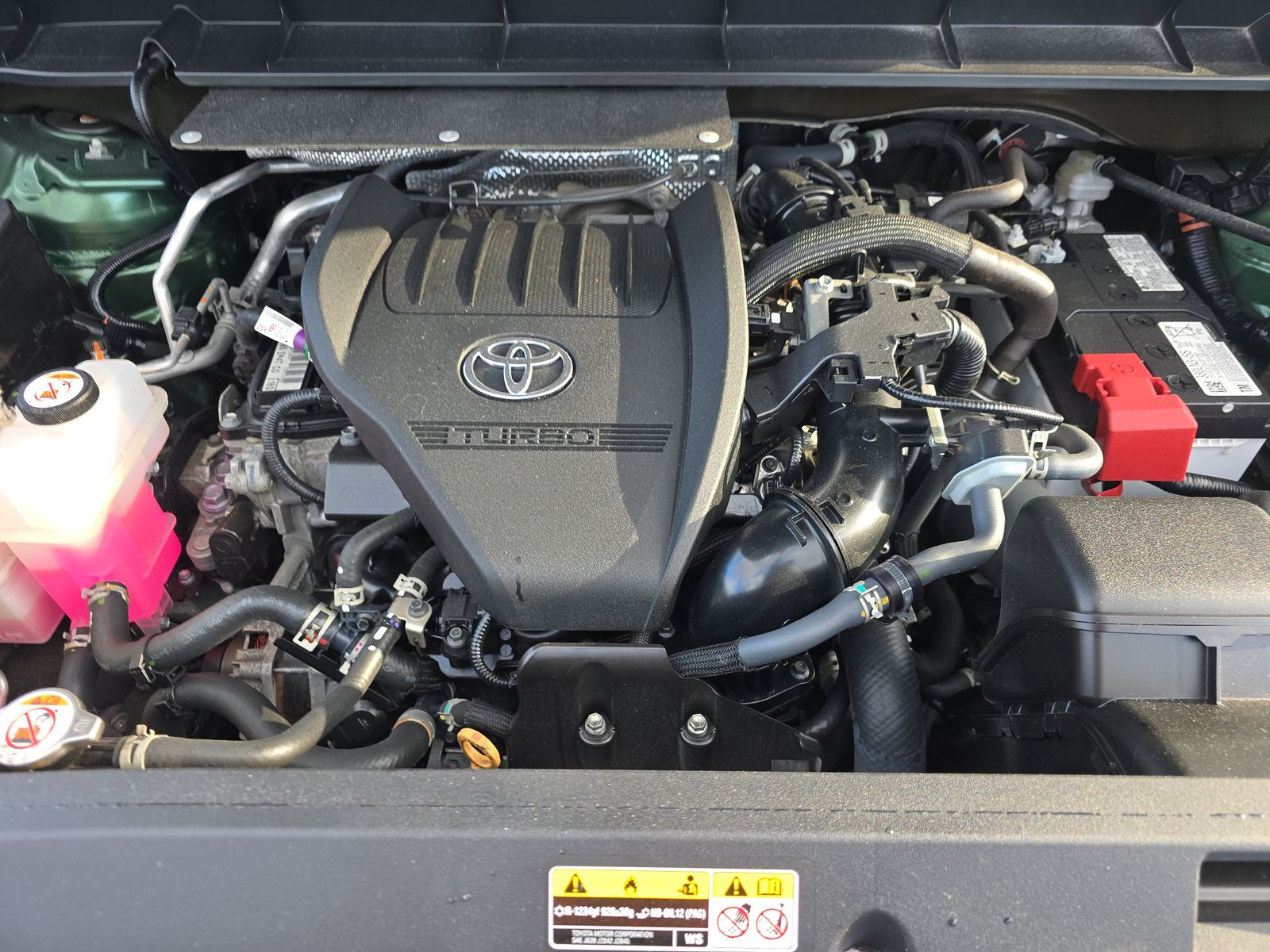 2024 Toyota Highlander XLE FWD