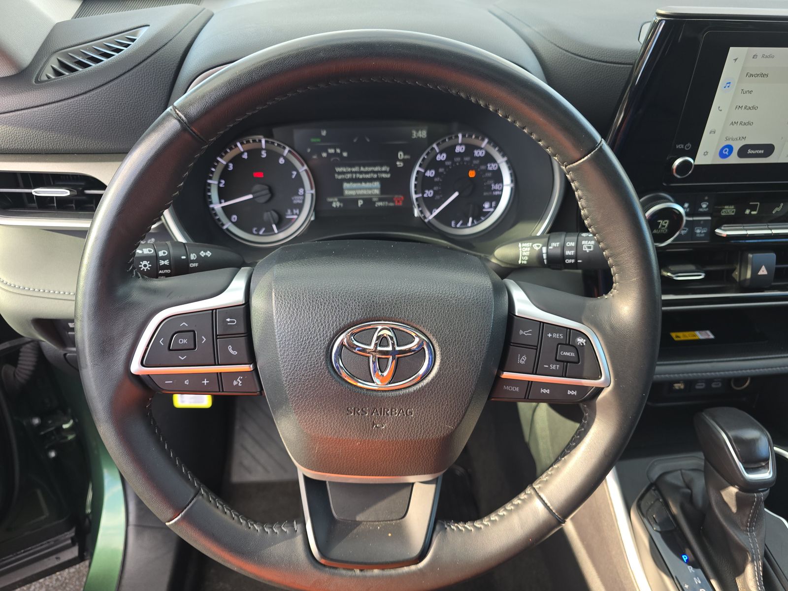 2024 Toyota Highlander XLE FWD