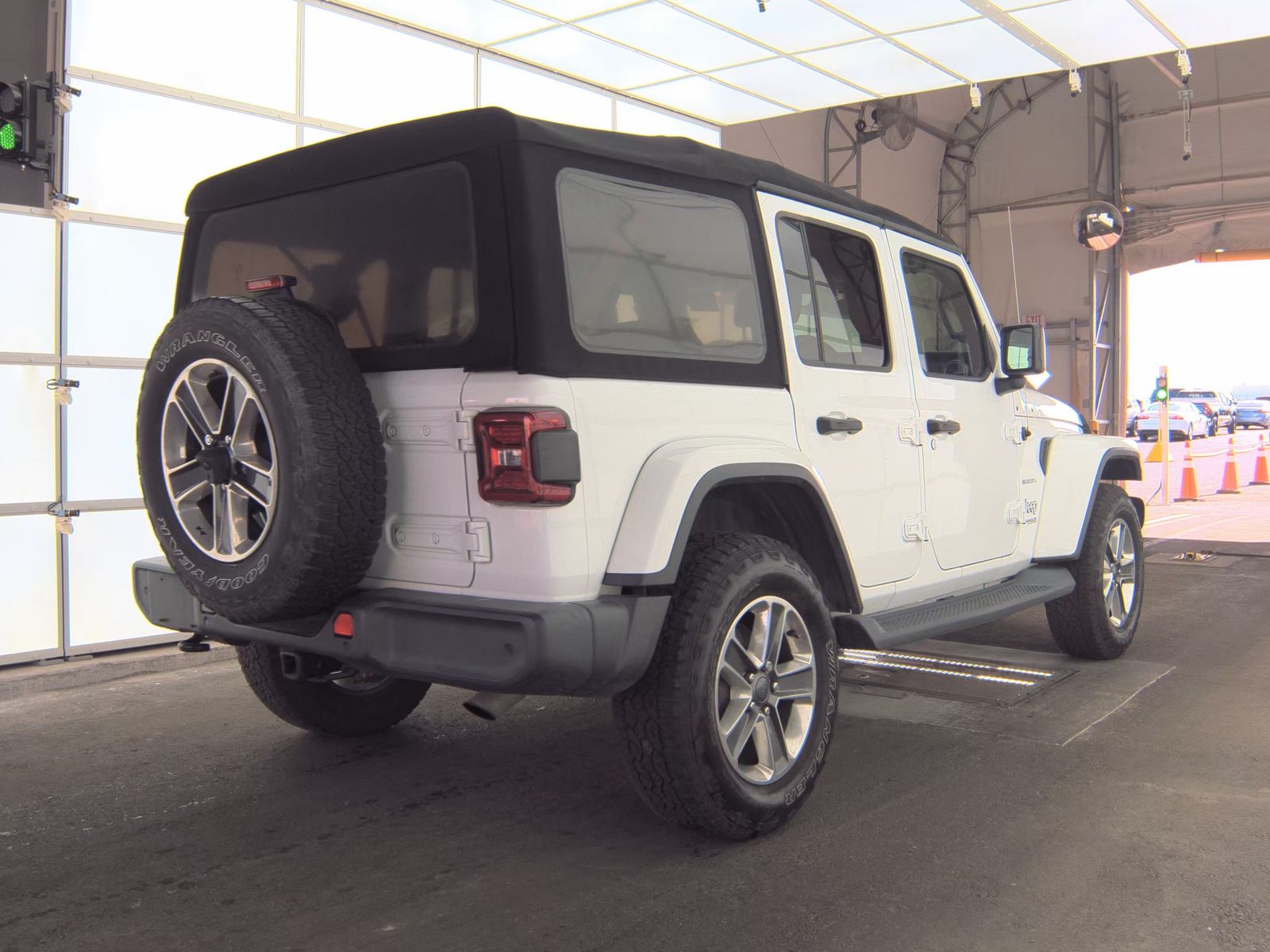 2018 Jeep Wrangler Unlimited Sahara AWD