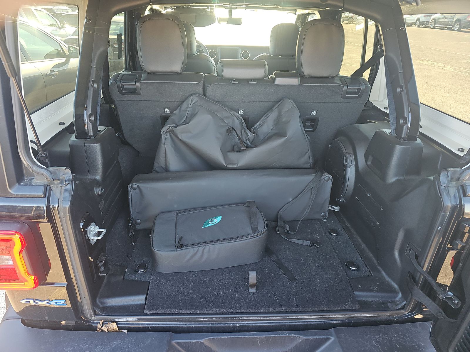 2023 Jeep Wrangler 4xe Sahara AWD