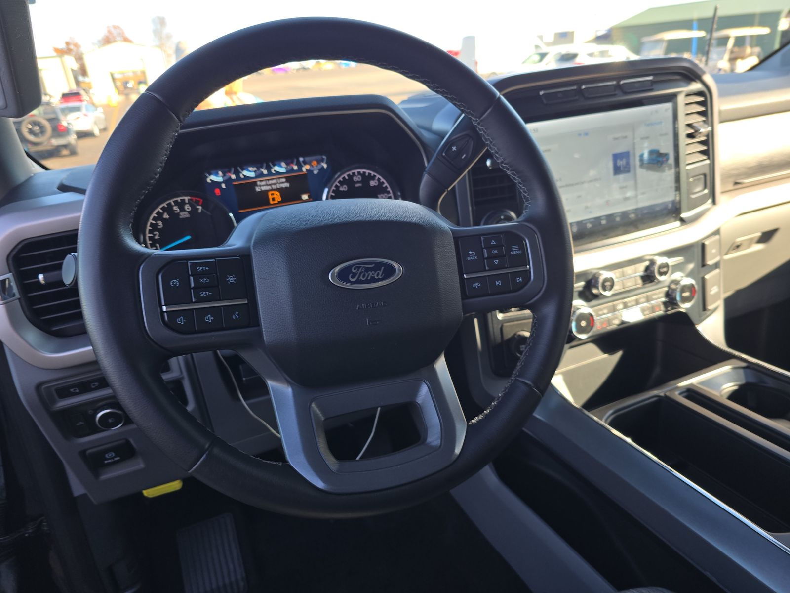 2023 Ford F-150 XLT RWD