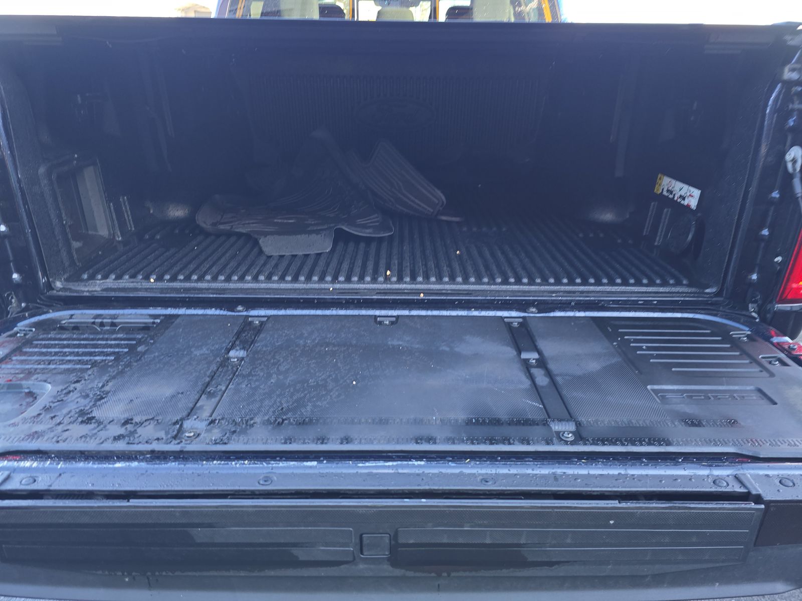 2023 Ford F-150 XLT RWD