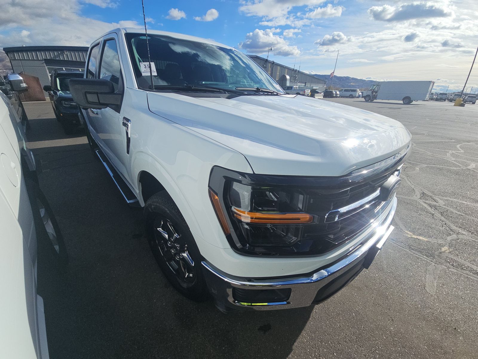 2024 Ford F-150 XLT AWD