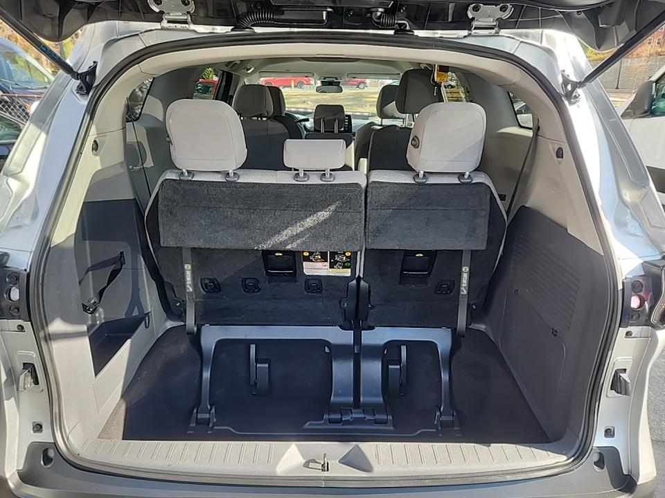 2021 Toyota Sienna LE FWD