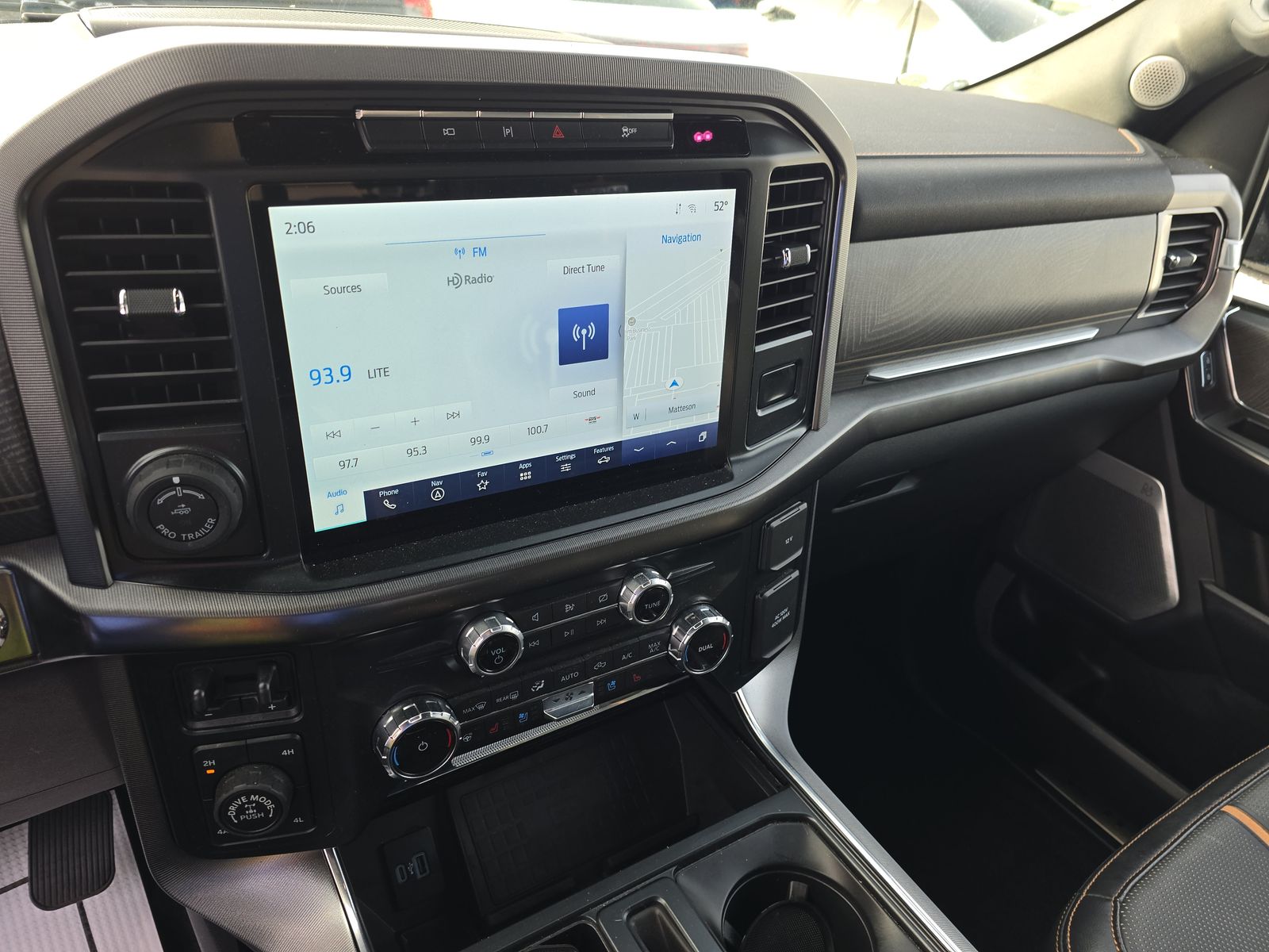 2022 Ford F-150 Platinum AWD