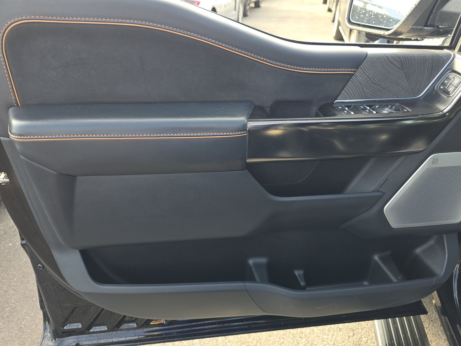 2022 Ford F-150 Platinum AWD