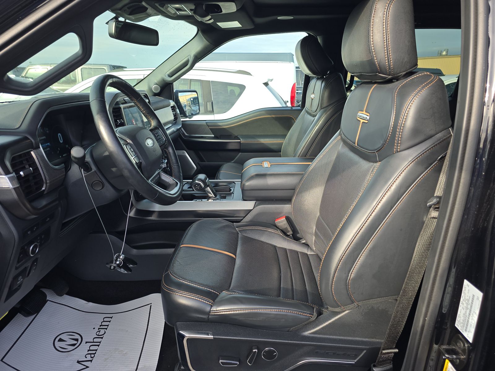 2022 Ford F-150 Platinum AWD