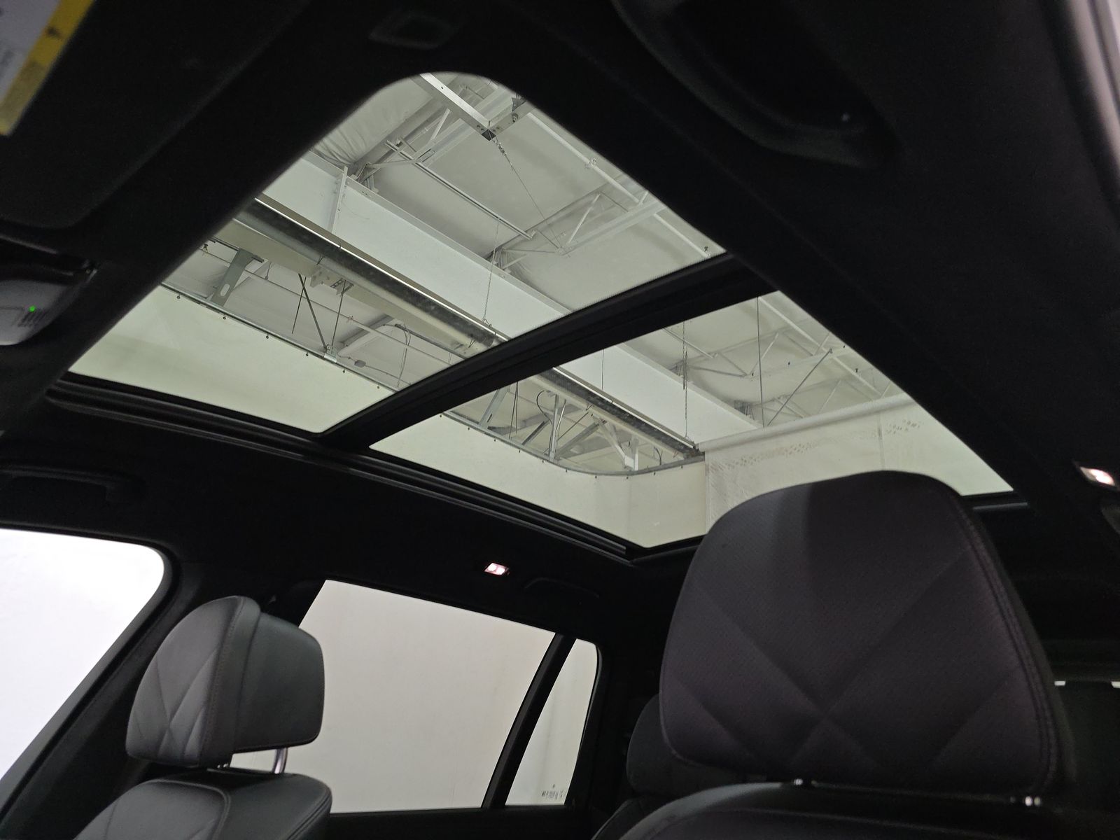 2023 BMW X7 xDrive40i AWD