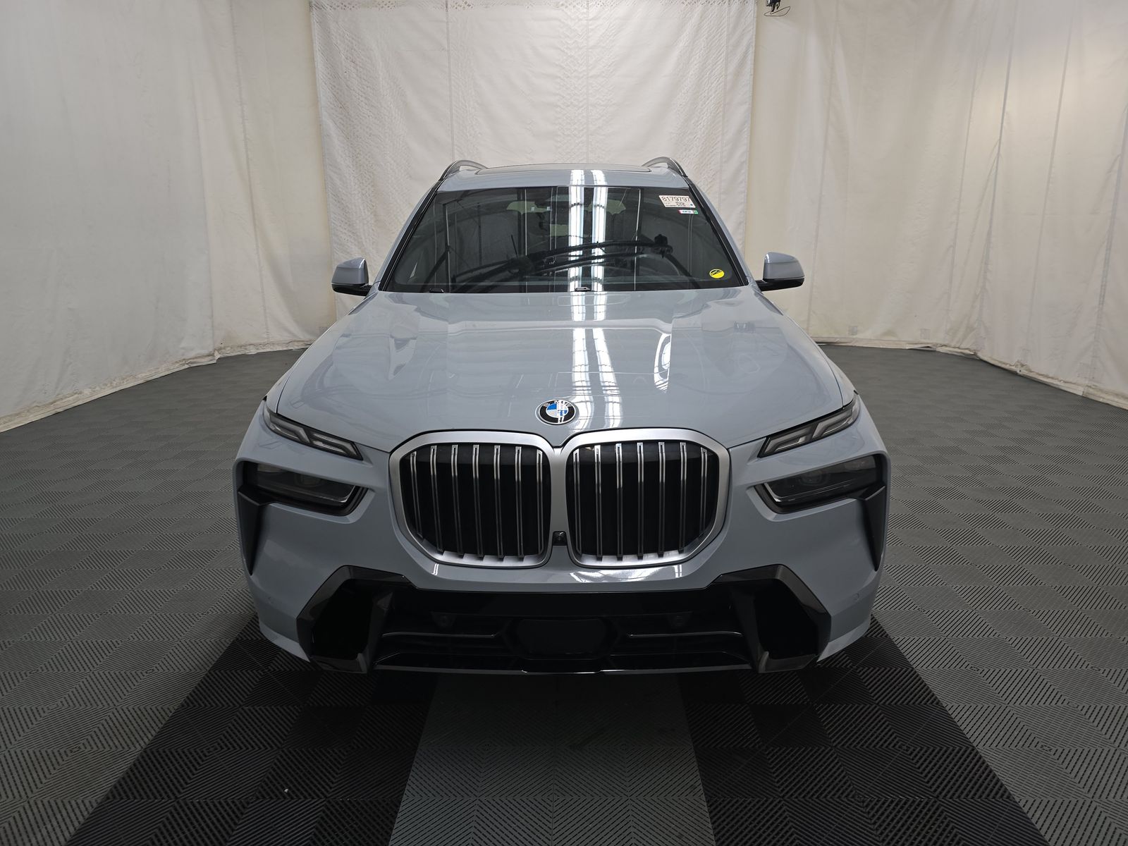 2023 BMW X7 xDrive40i AWD