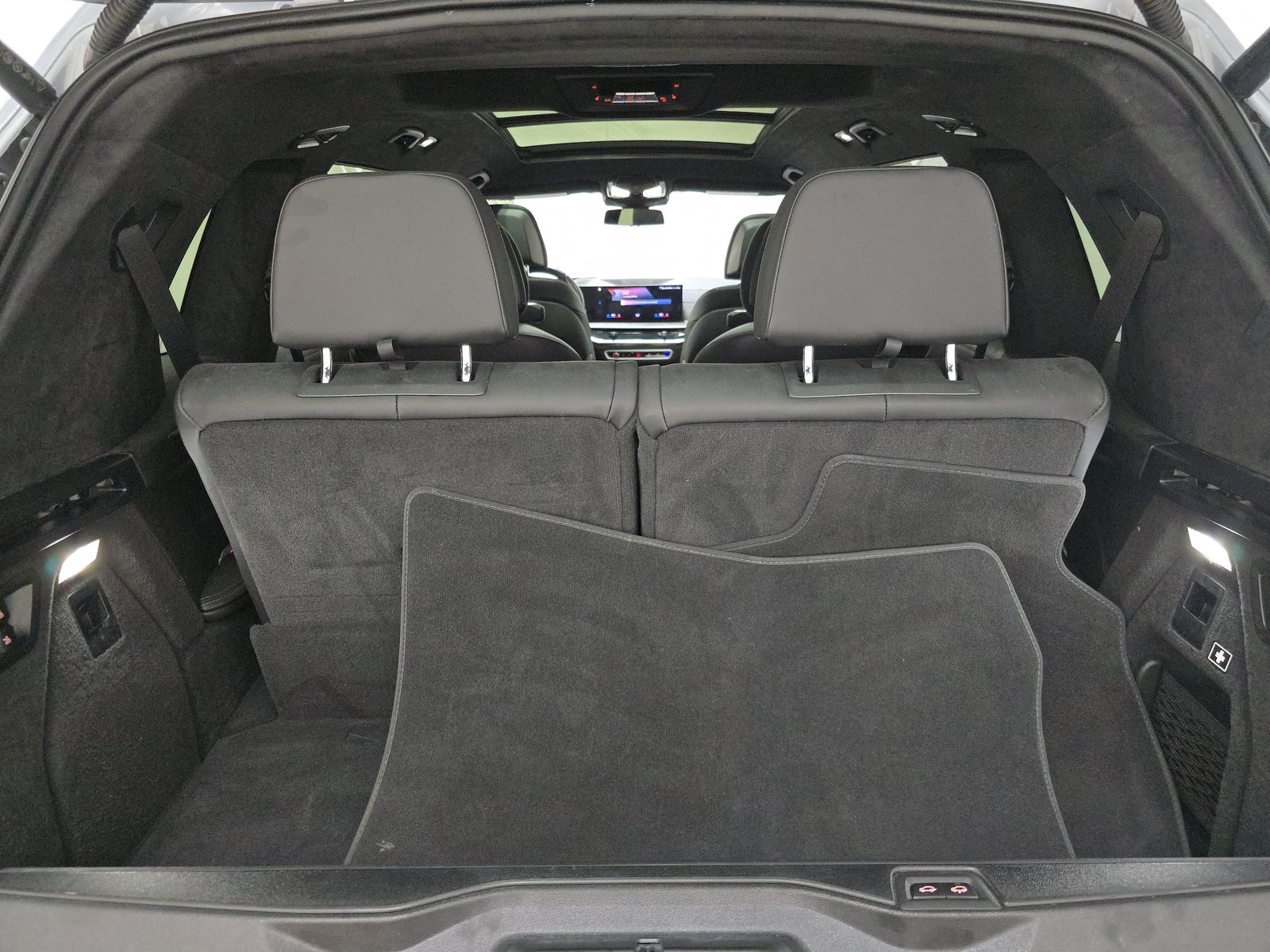 2023 BMW X7 xDrive40i AWD