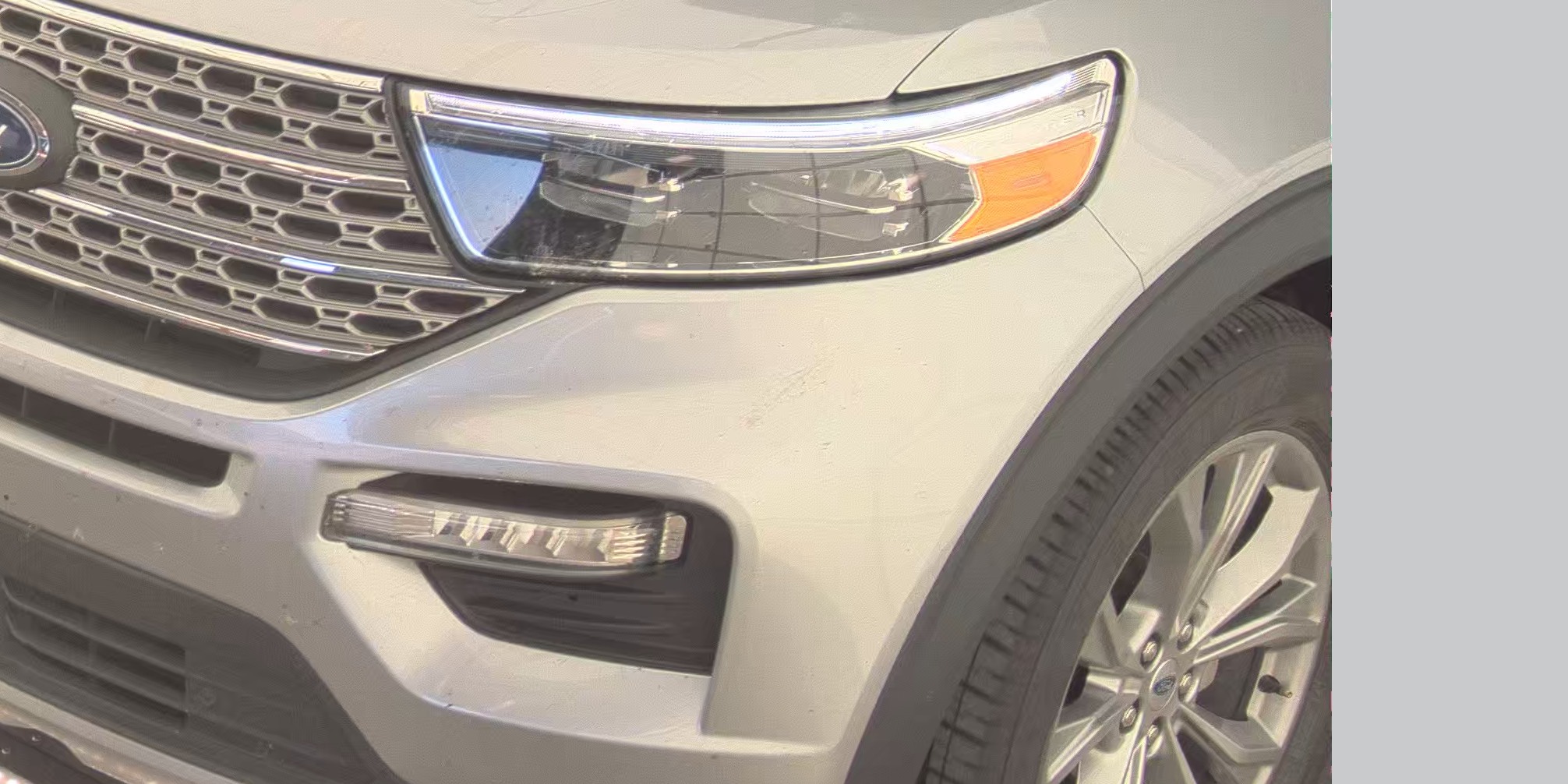 2023 Ford Explorer Limited AWD