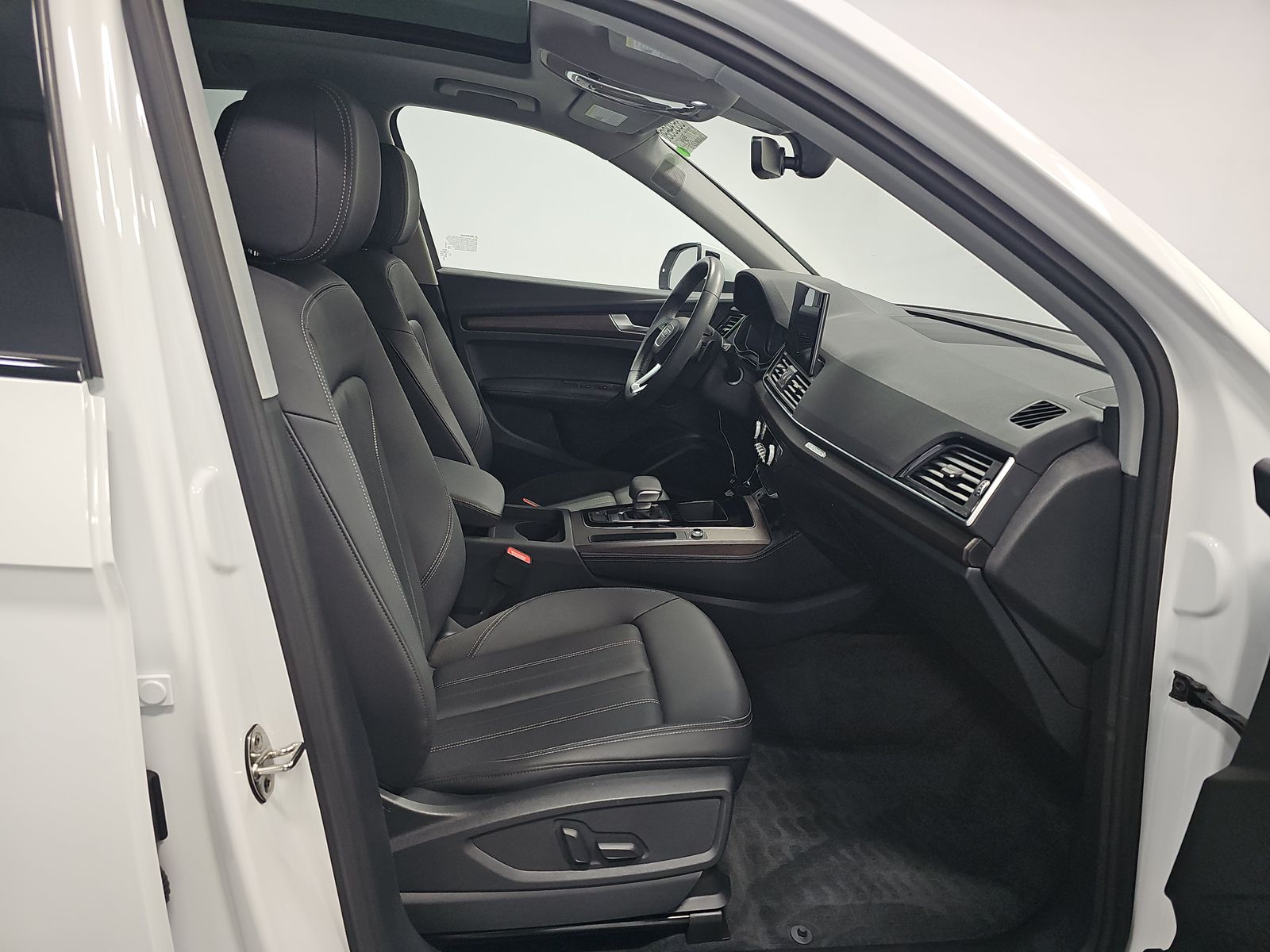 2024 Audi Q5 Premium Plus AWD