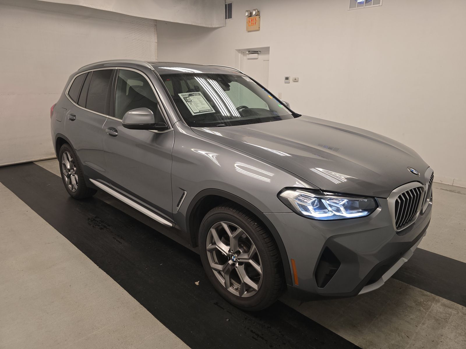 2023 BMW X3 sDrive30i RWD