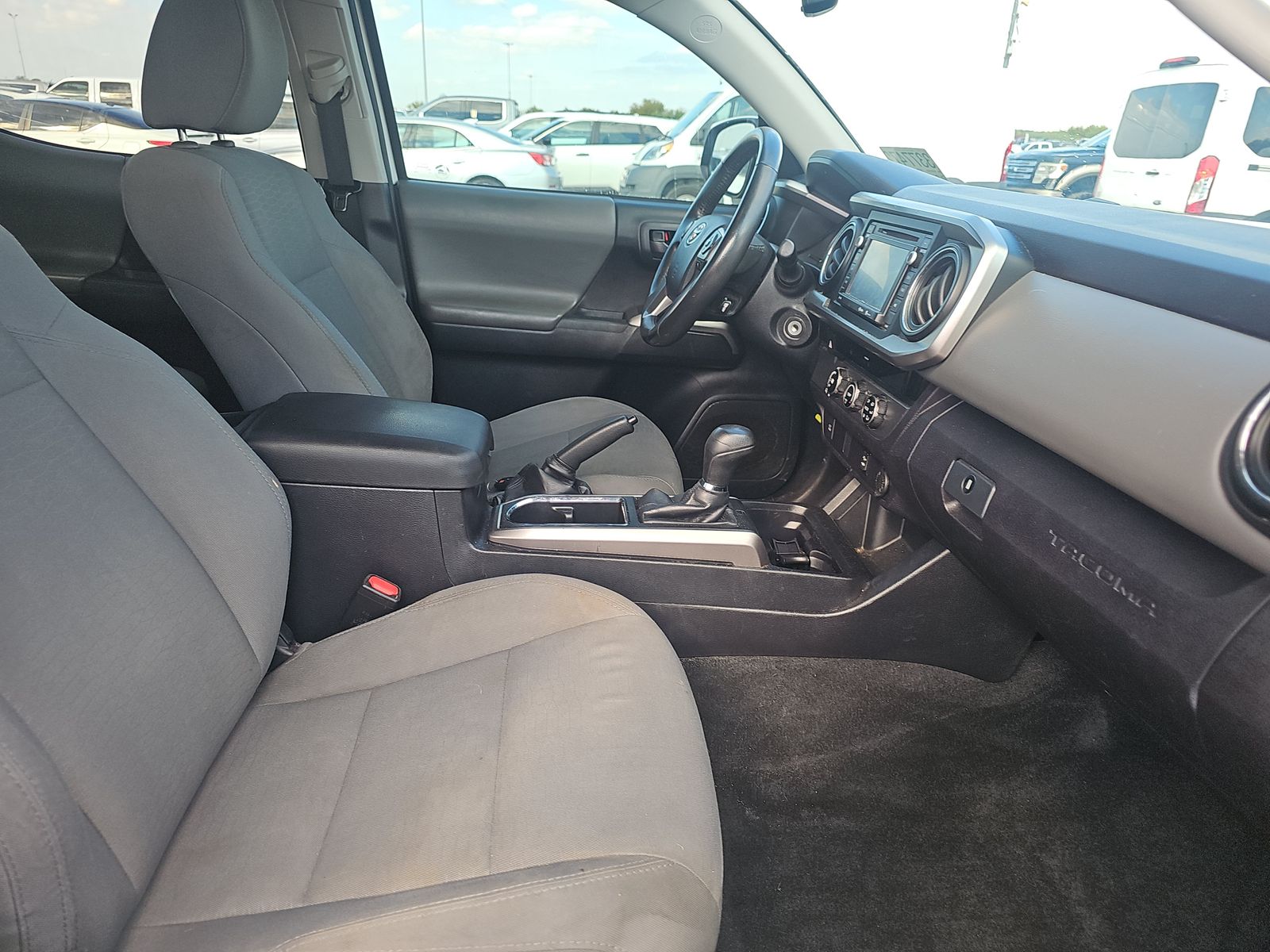 2017 Toyota Tacoma SR5 RWD