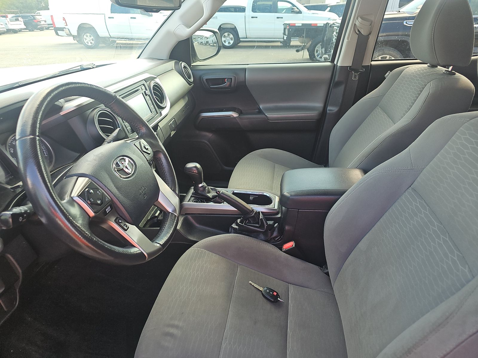 2017 Toyota Tacoma SR5 RWD