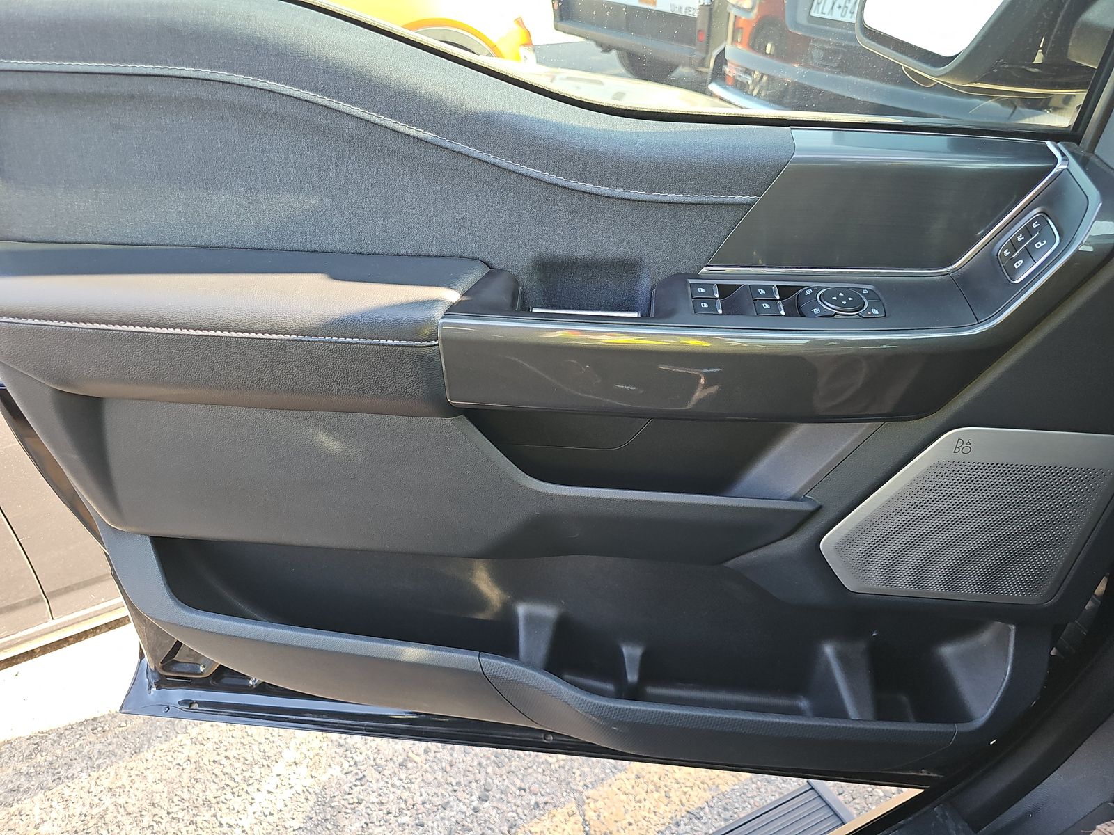 2023 Ford F-150 Lariat AWD