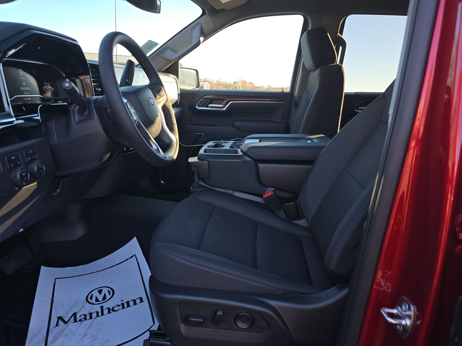 2025 Chevrolet Silverado 1500 RST AWD