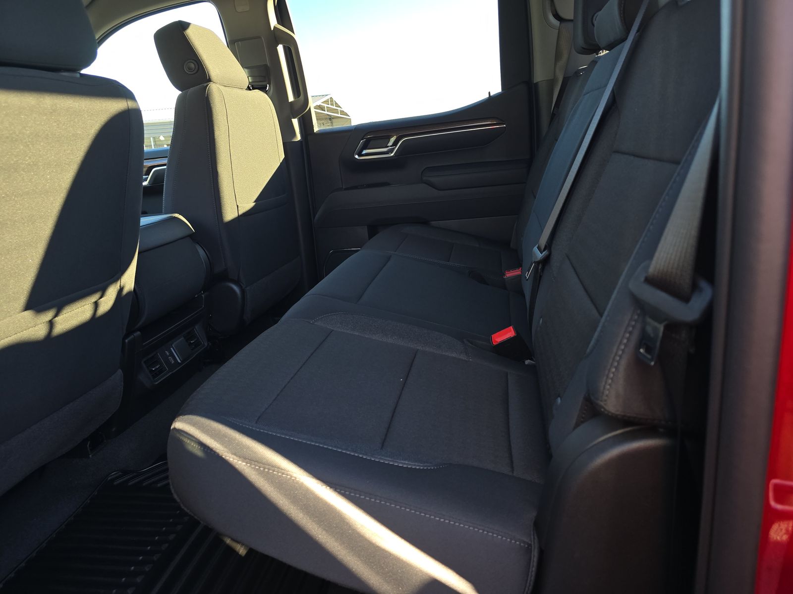 2025 Chevrolet Silverado 1500 RST AWD