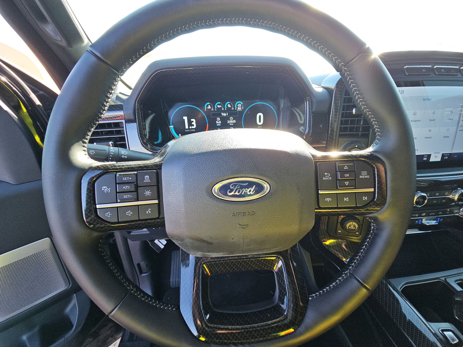 2022 Ford F-150 Lariat AWD