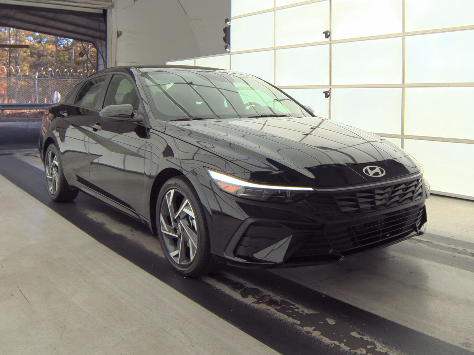 2025 Hyundai Elantra Hybrid SEL Sport FWD