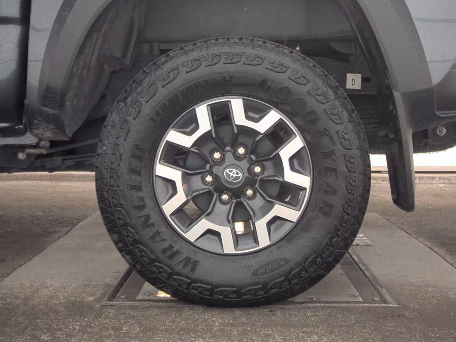 2023 Toyota Tacoma TRD Off-Road AWD