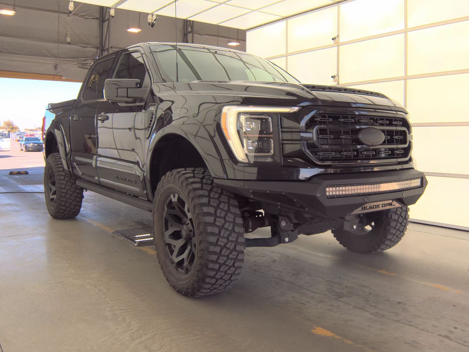 2022 Ford F-150 Lariat AWD