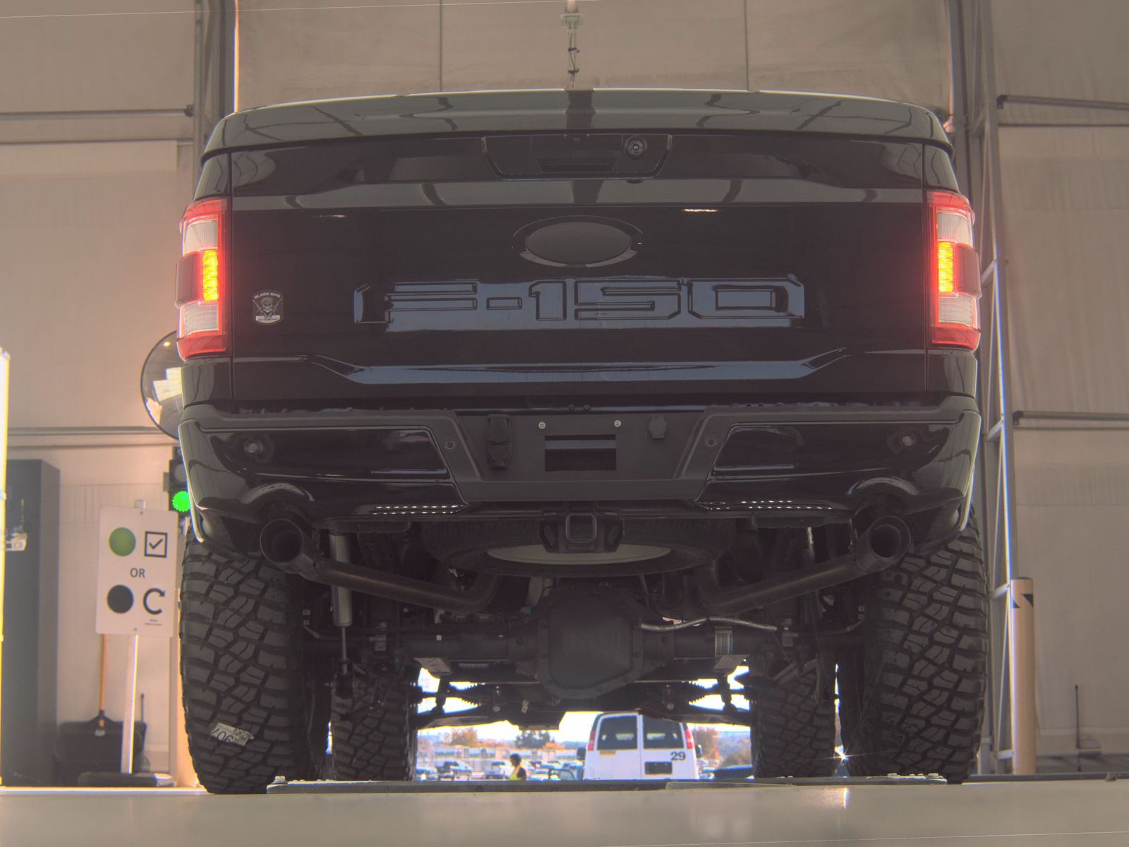 2022 Ford F-150 Lariat AWD