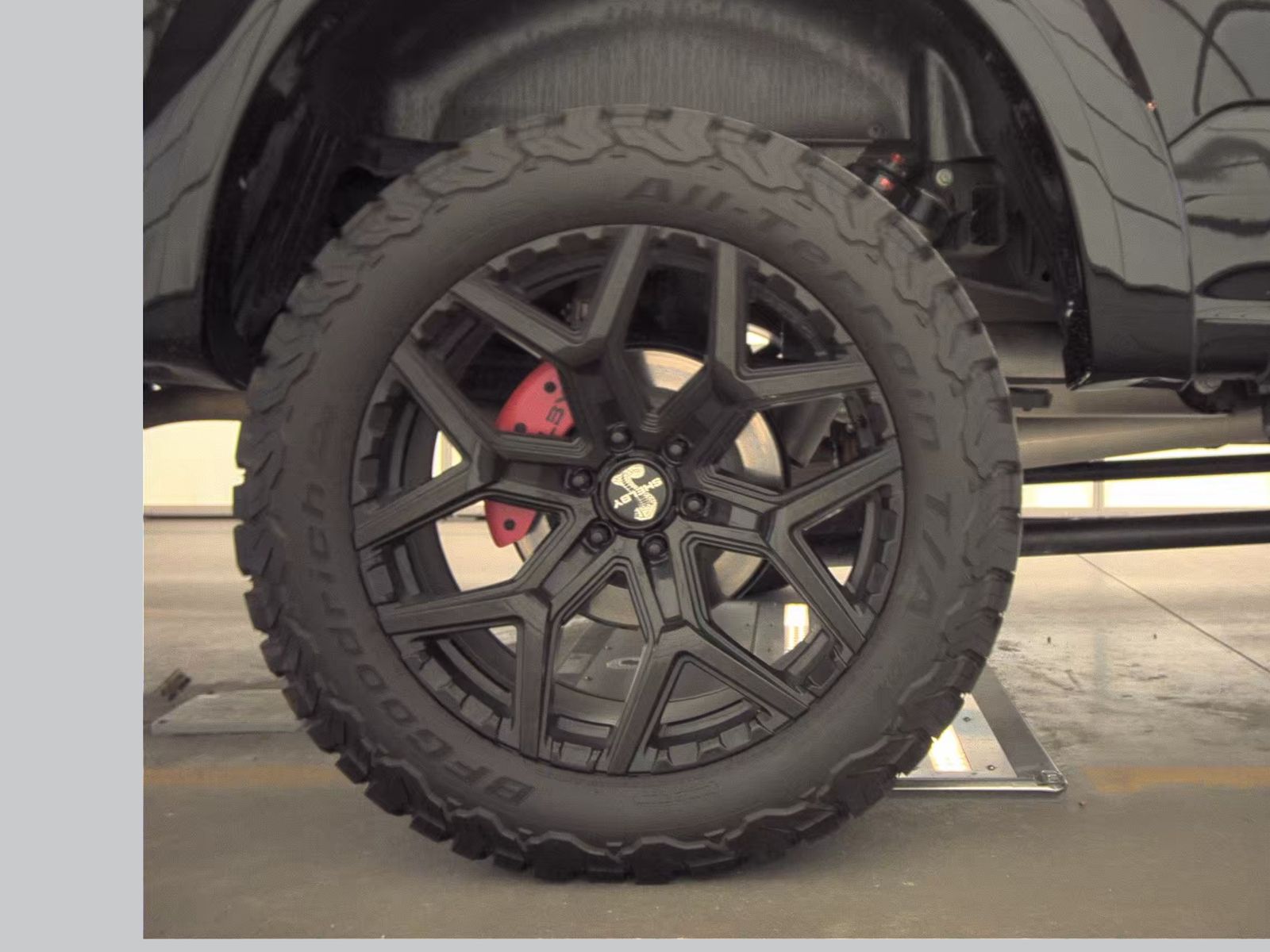 2023 Ford F-150 Lariat AWD