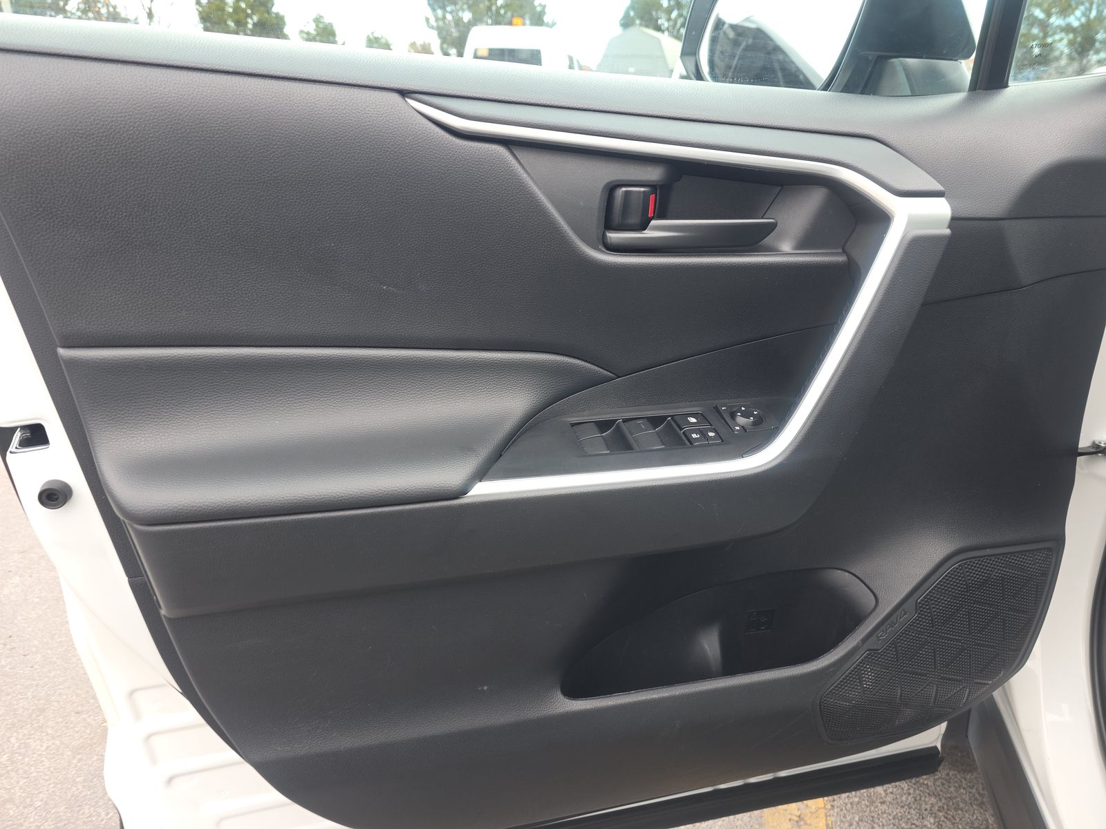 2024 Toyota RAV4 Hybrid LE AWD