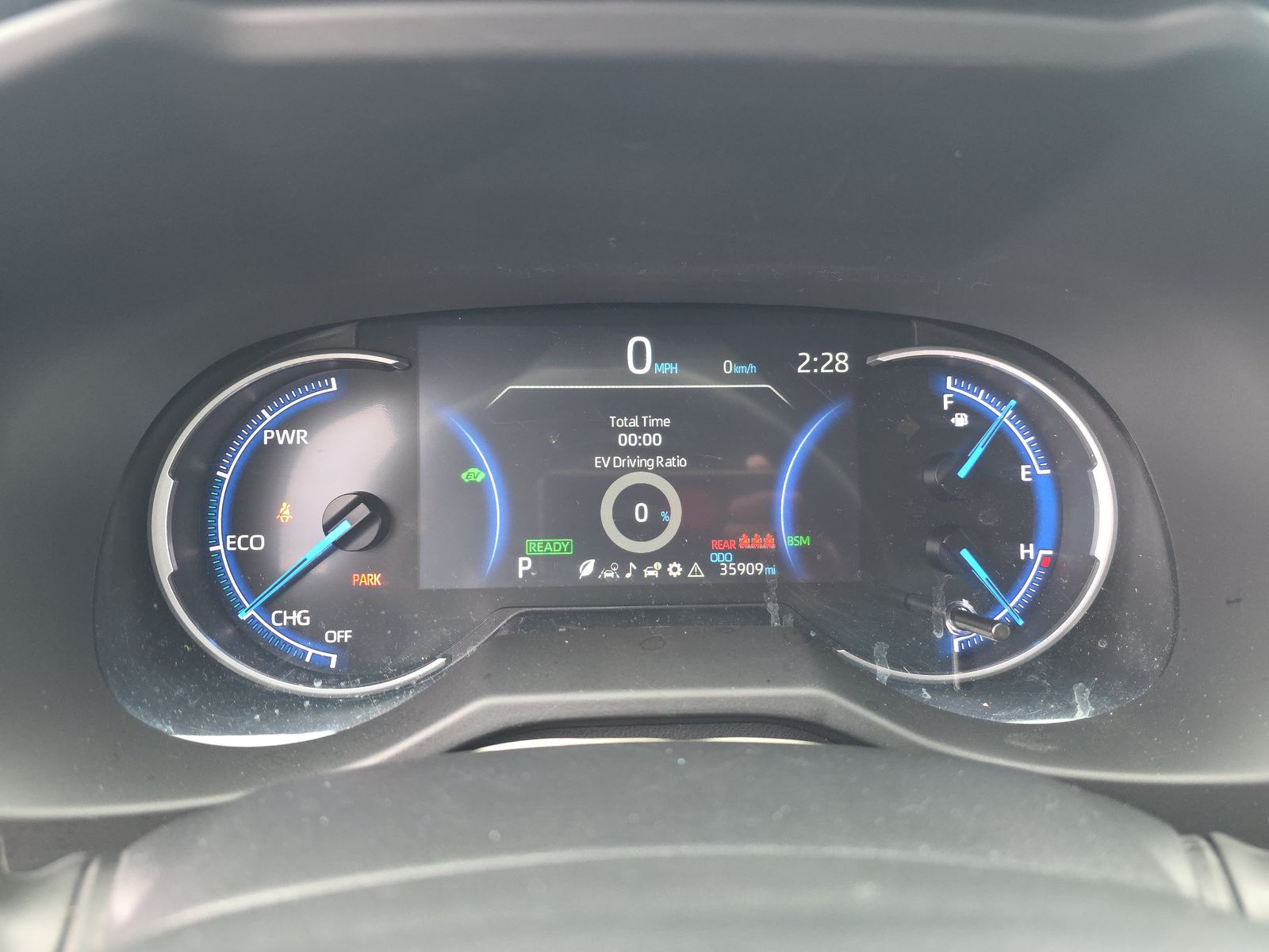 2024 Toyota RAV4 Hybrid LE AWD