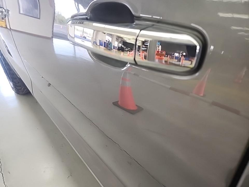 2022 Chevrolet Silverado 1500 High Country AWD