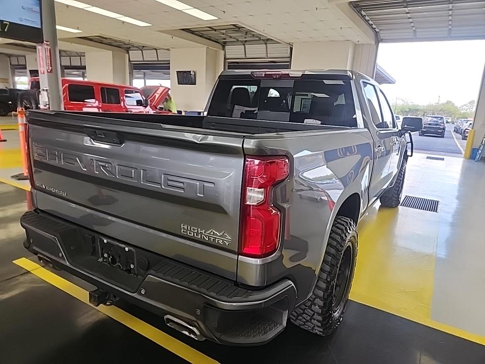 2022 Chevrolet Silverado 1500 High Country AWD